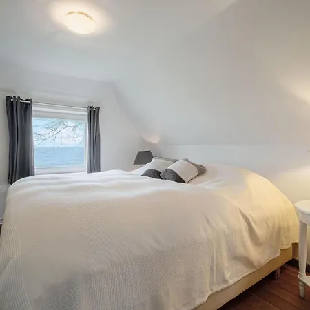 Tatil Evi Strandhaus Am Muehlendamm - Meerblick, Sauna Und Ofen